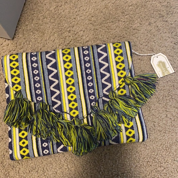 Mud Pie Summer Aztec Tassel Envelope Clutch - Picture 2 of 4